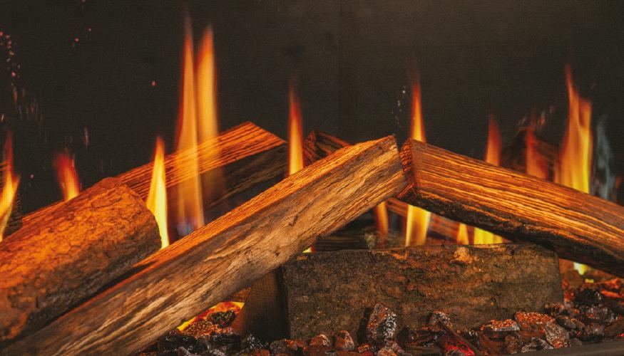 Authentic Flame Technology realistic electric flame effect