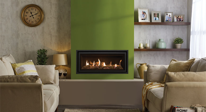 Gazco Studio 2 Balanced Flue Edge+, Glass Fronted with Log-effect fuel bed and Black Reeded lining