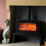 Stovax Studio Air 1 Freestanding wood burning fire – “Toasty Toes”