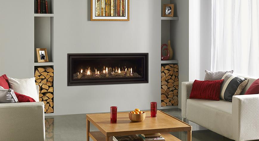 Gazco Studio 3 Balanced Flue Edge+, Glass Fronted with Log-effect fuel bed and Black Glass lining