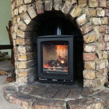 Stovax Vogue Small Wood Burning Stove.